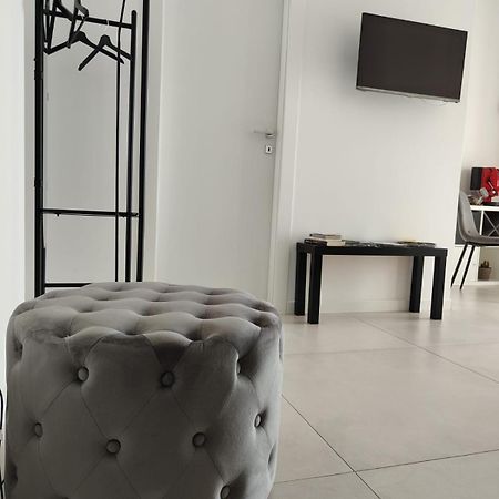 Oasi Al Centro Con Parcheggio Bed & Breakfast Salerno Ngoại thất bức ảnh