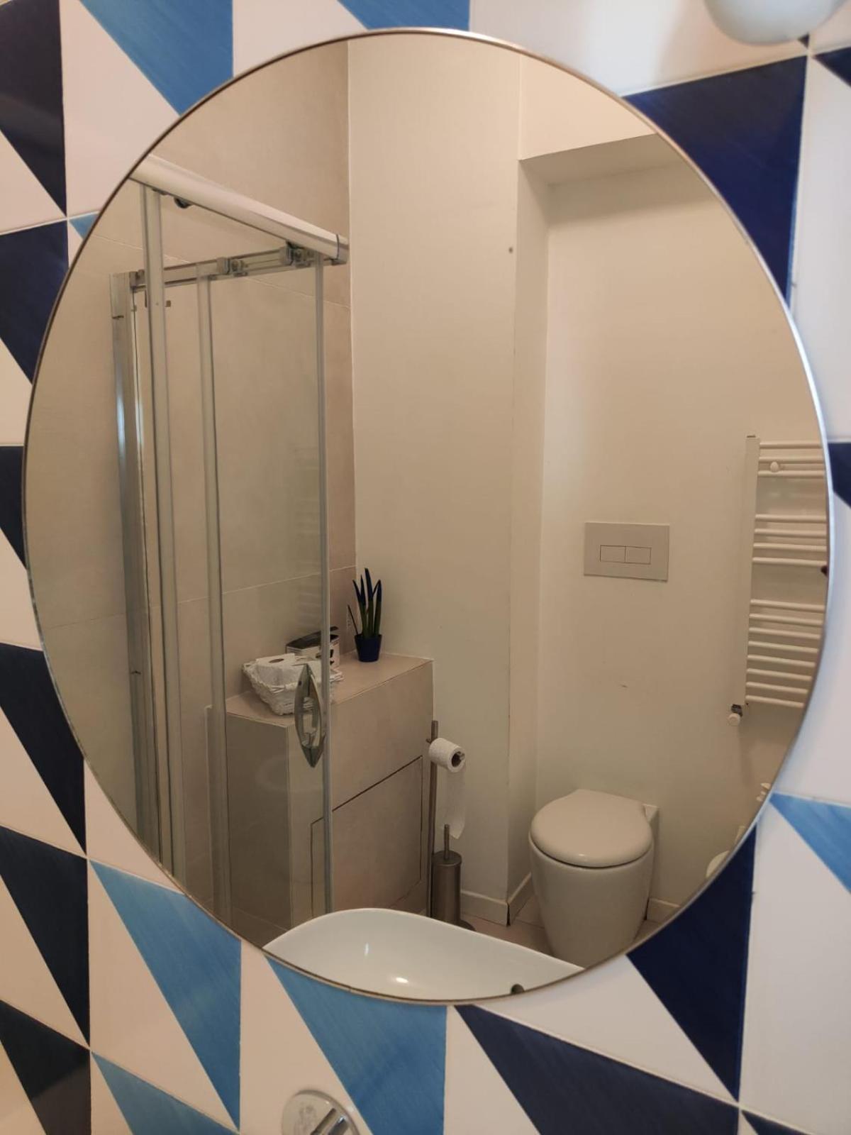 Oasi Al Centro Con Parcheggio Bed & Breakfast Salerno Ngoại thất bức ảnh