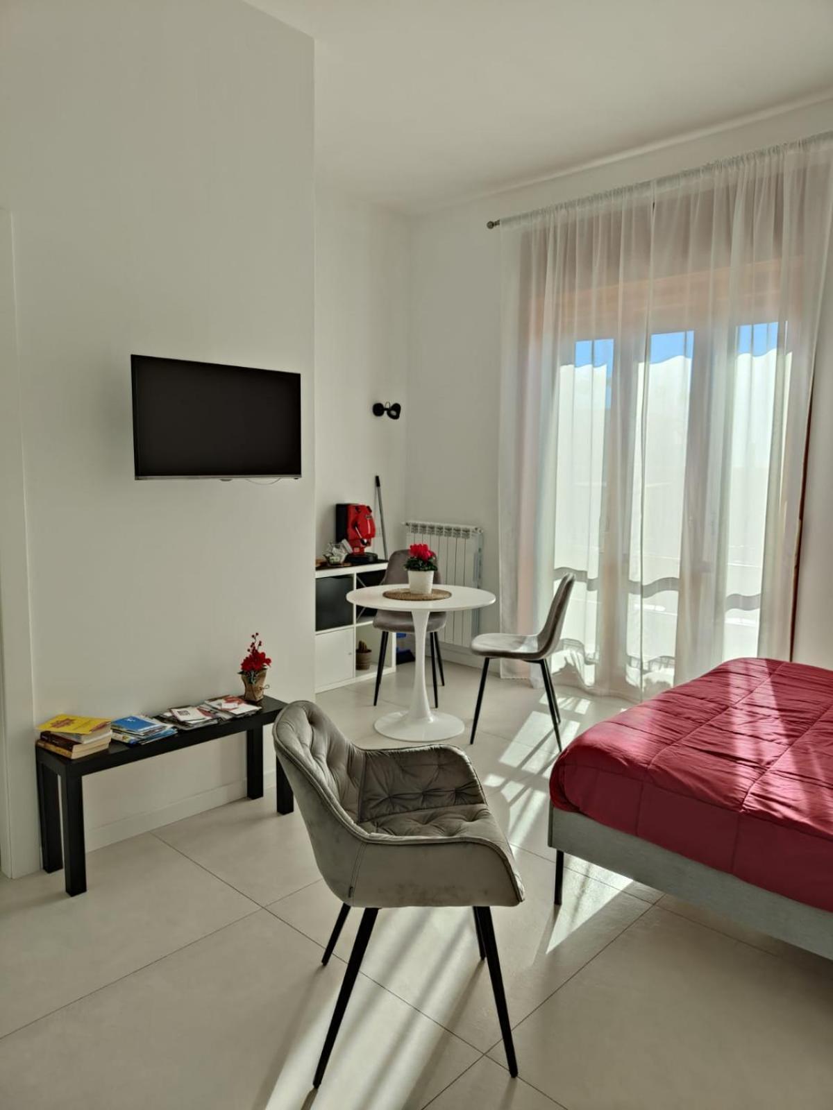 Oasi Al Centro Con Parcheggio Bed & Breakfast Salerno Ngoại thất bức ảnh